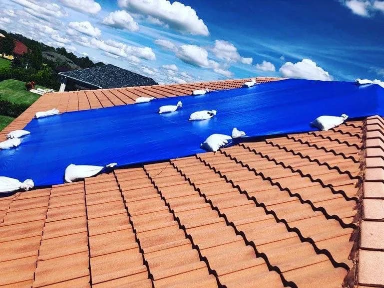 Vreeland roofing service, type null color null.