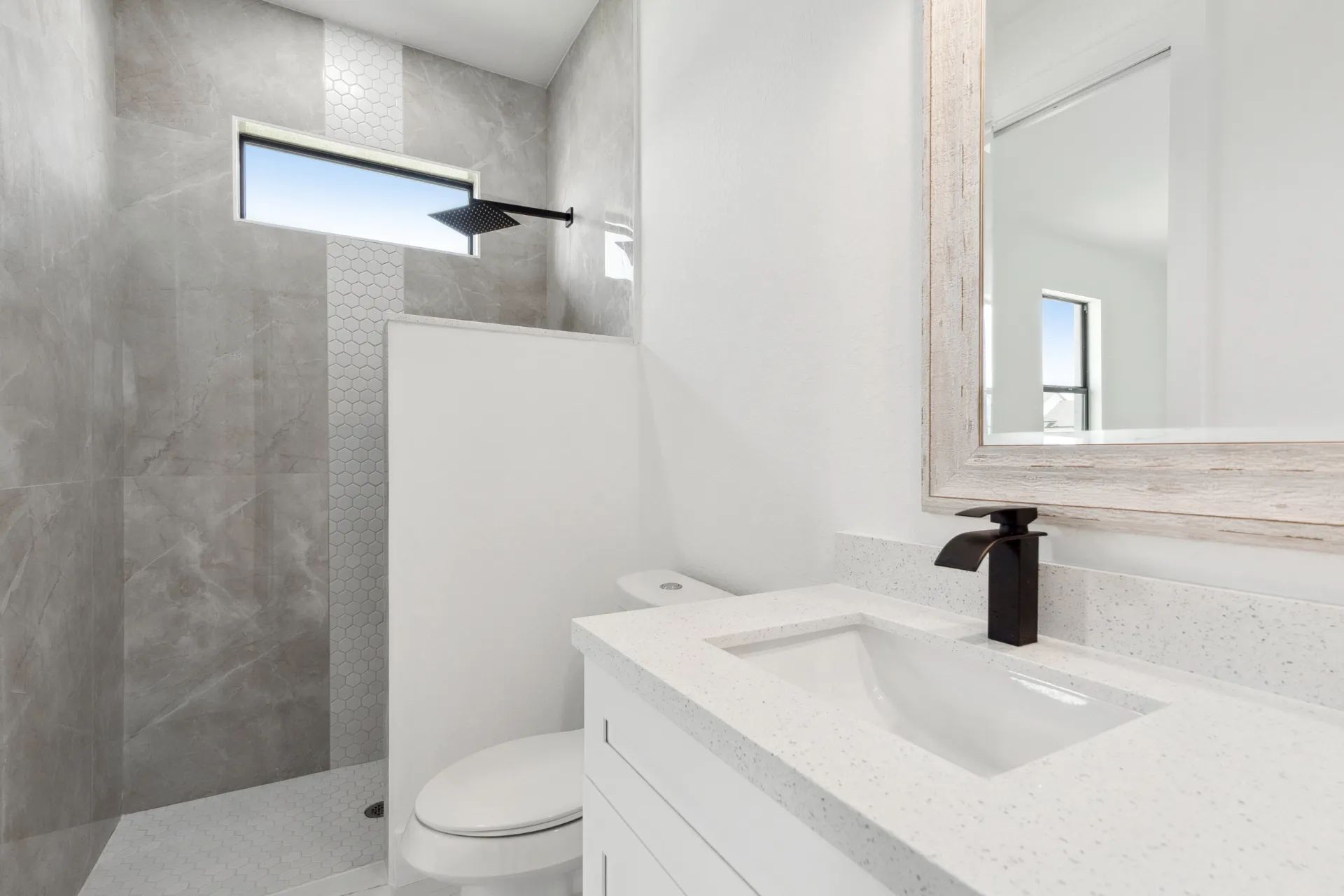 Vreeland roofing service, type null color null.