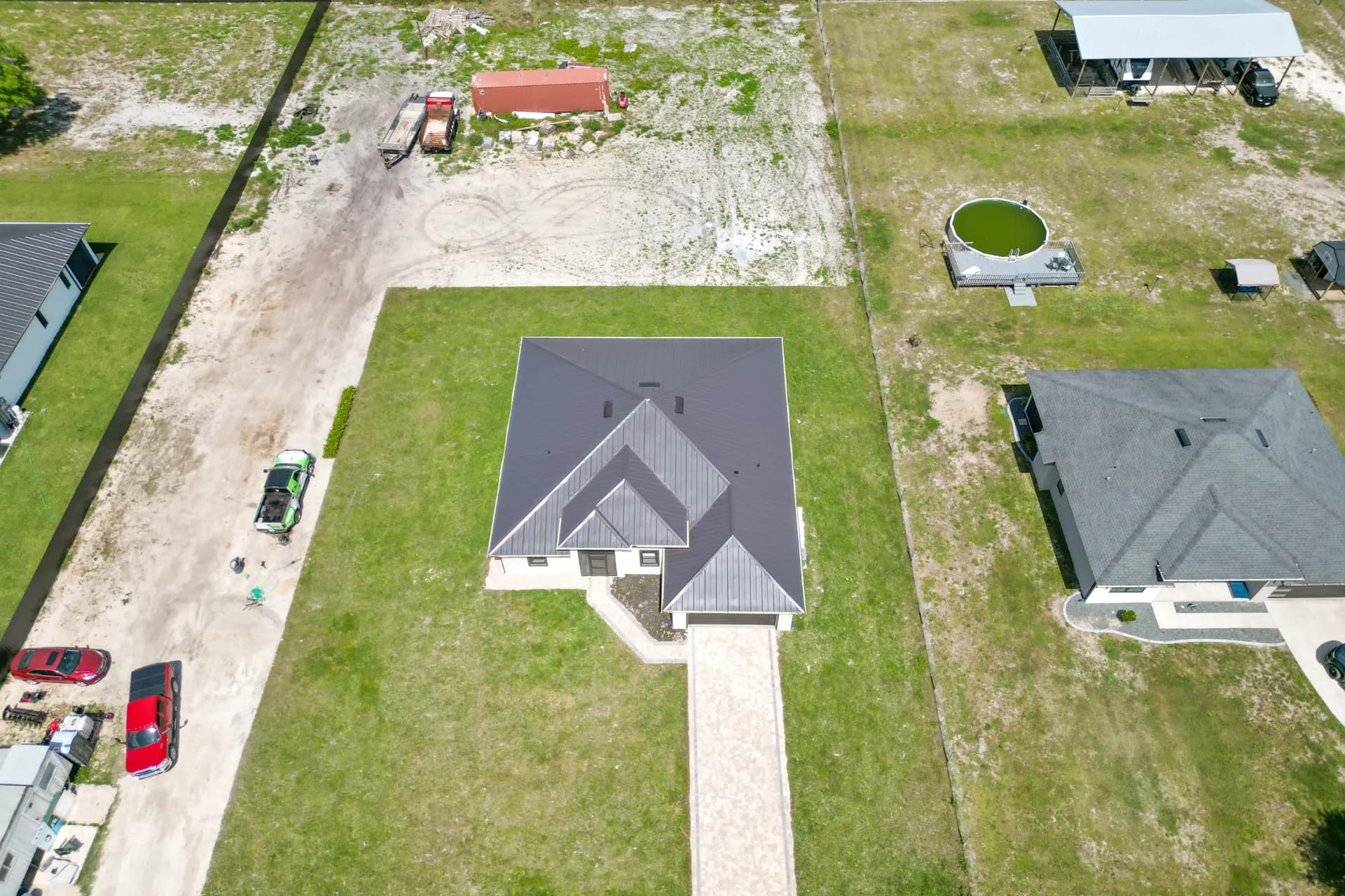 Vreeland roofing service, type metal color Gray.