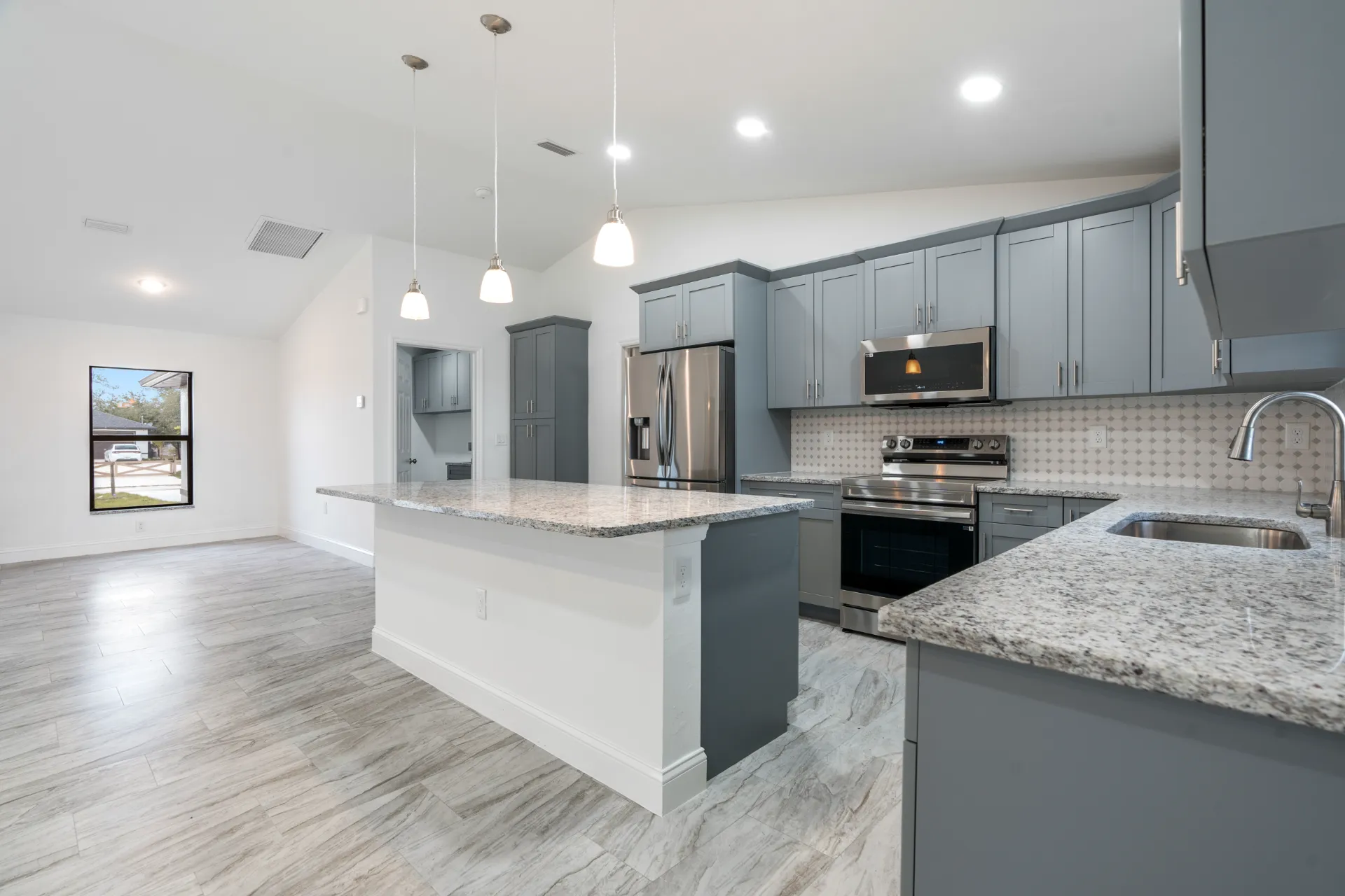 Vreeland roofing service, type null color null.