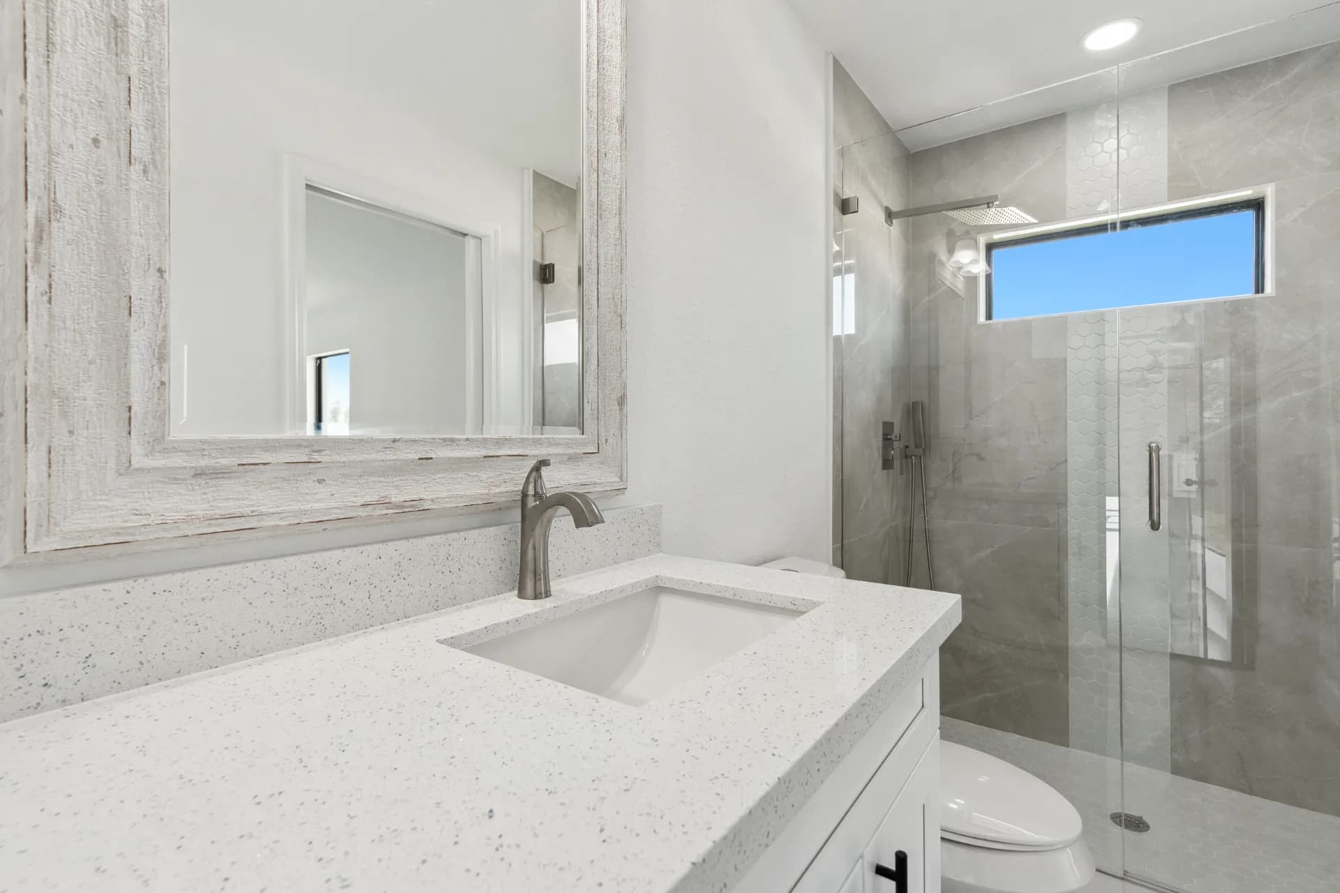 Vreeland roofing service, type null color null.