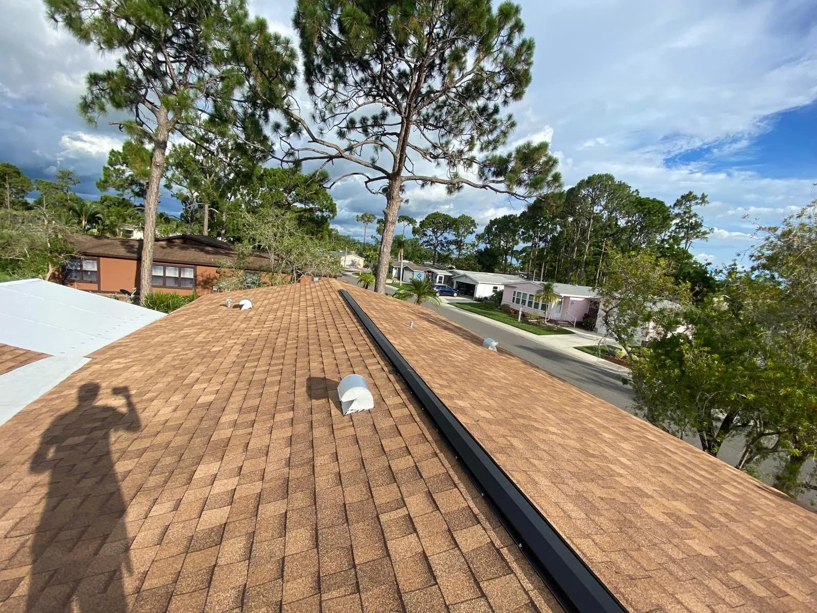 Vreeland roofing service, type shingle color Rustic Cedar.