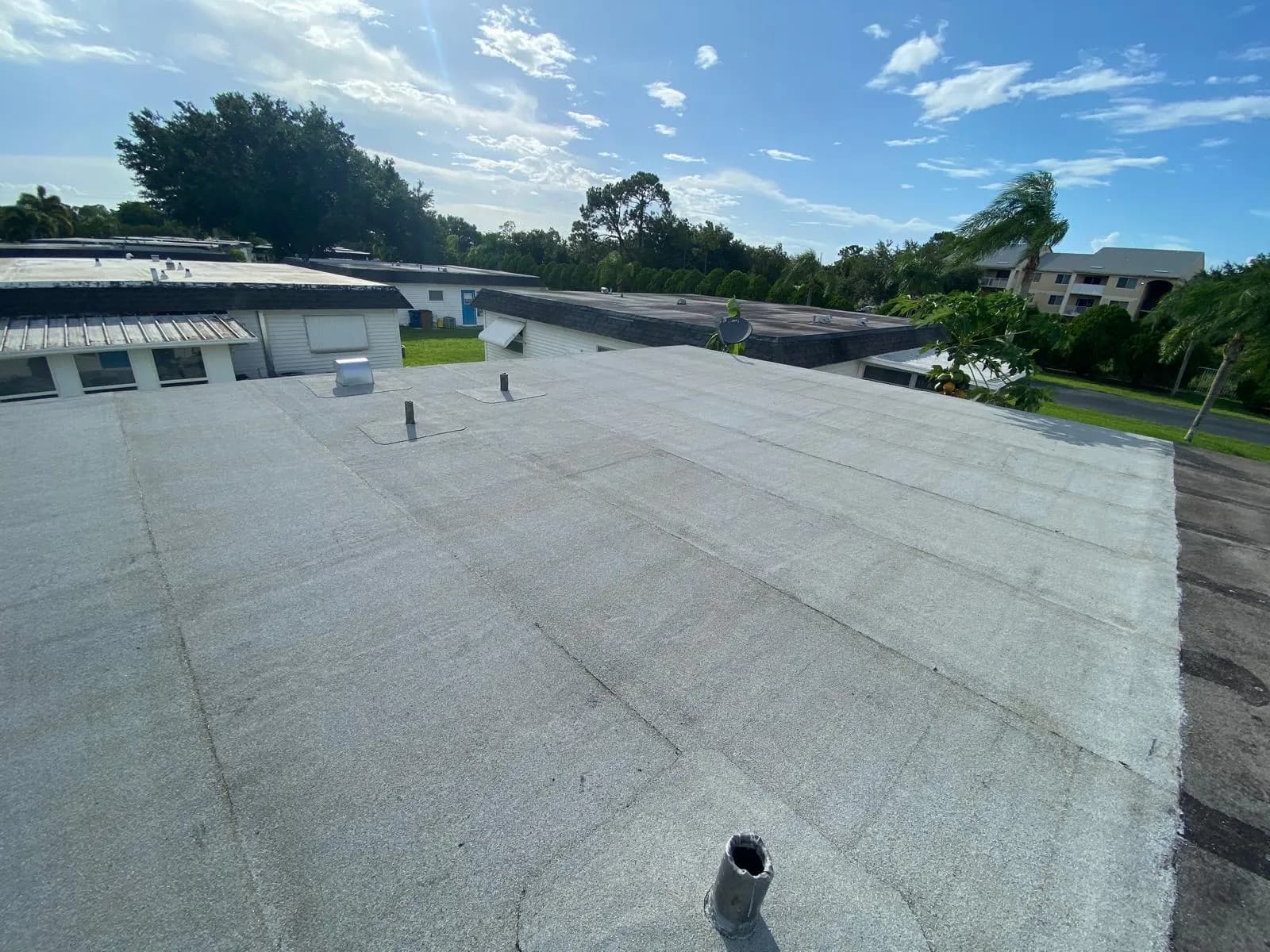 Vreeland roofing service, type flat color Polyglass.