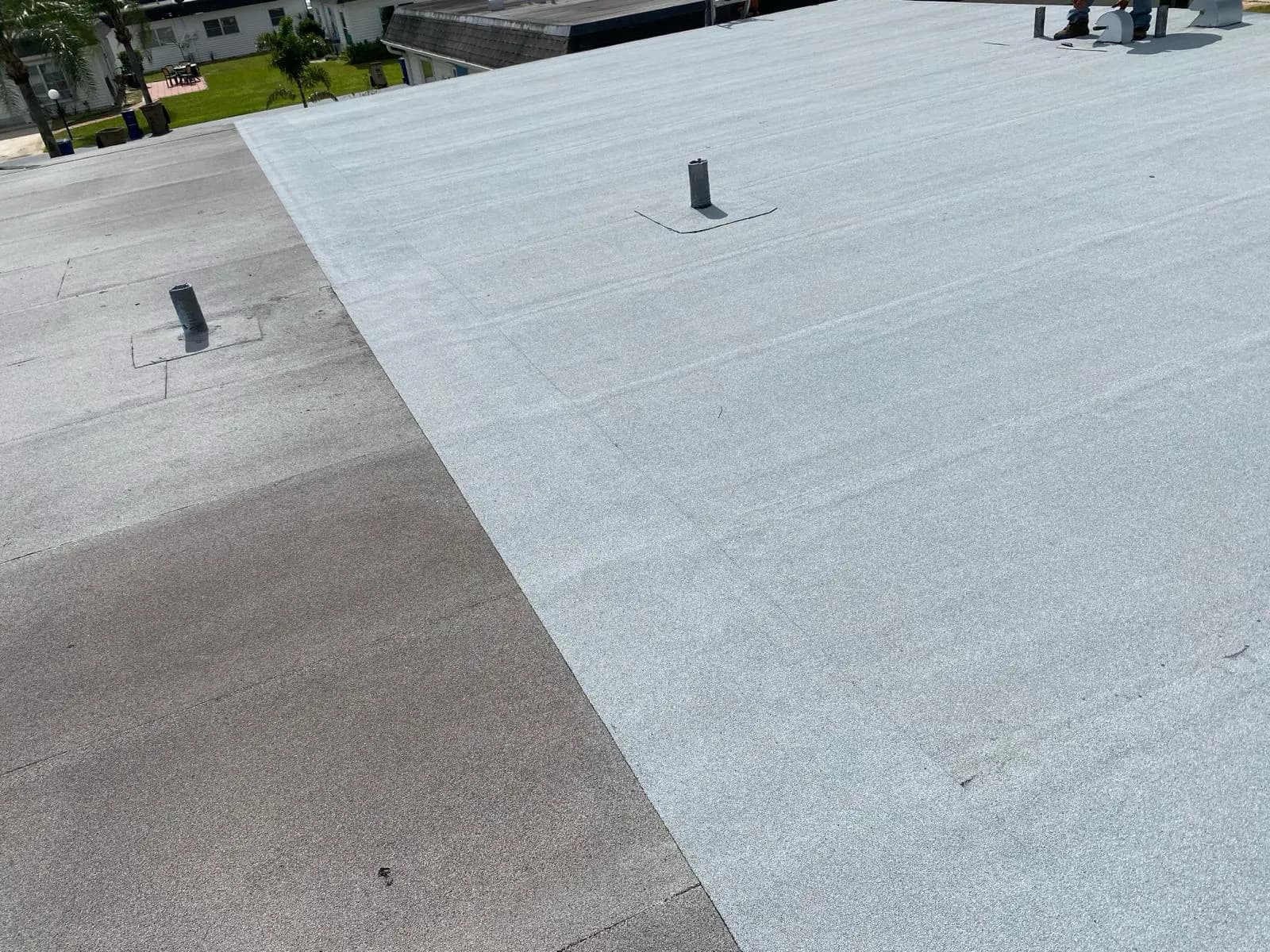 Vreeland roofing service, type flat color Polyglass.