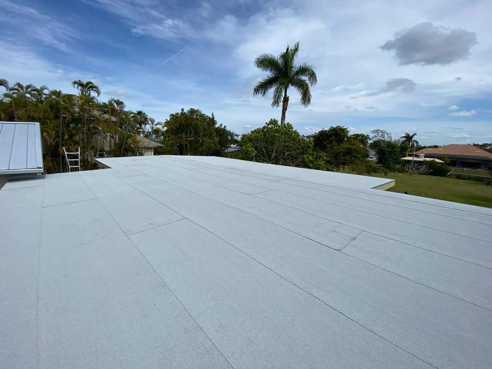 Vreeland roofing service, type flat color Polyglass.