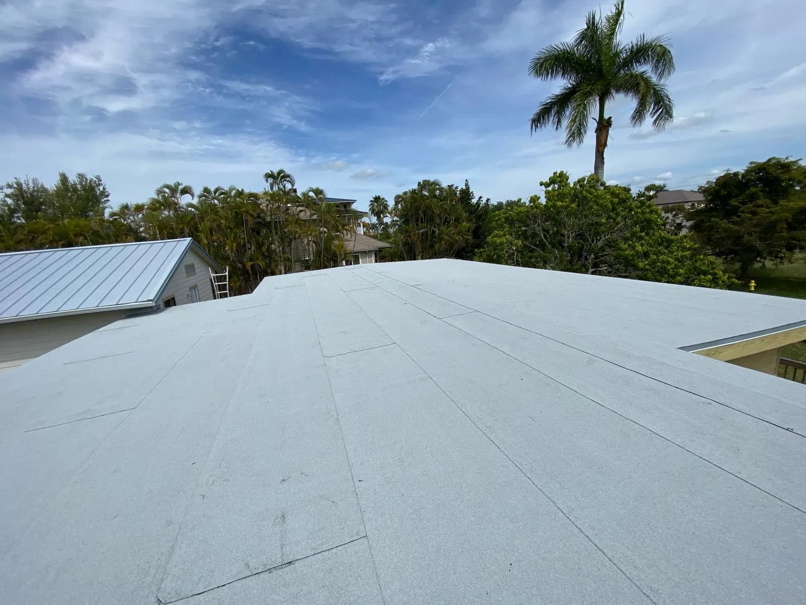 Vreeland roofing service, type flat color Polyglass.